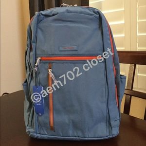 NWT VERA BRADLEY LIGHTEN UP BACKPACK